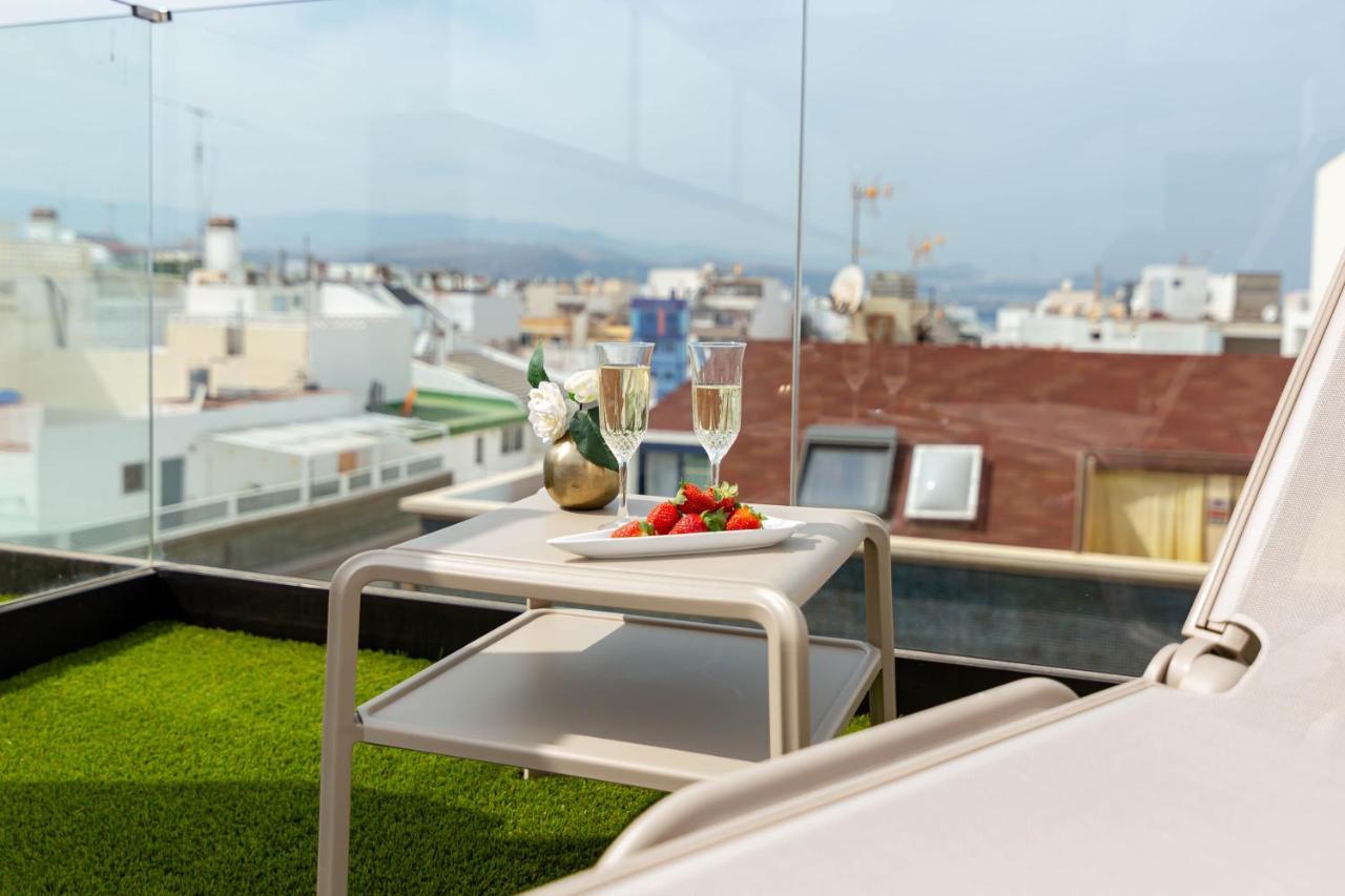 Luxury Penthouse With Jacuzzi La Strada Appartamento *